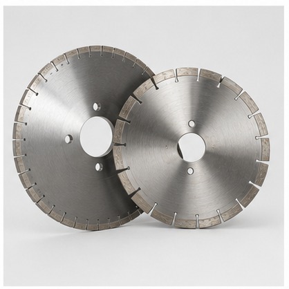 Discoverer Core Blades
